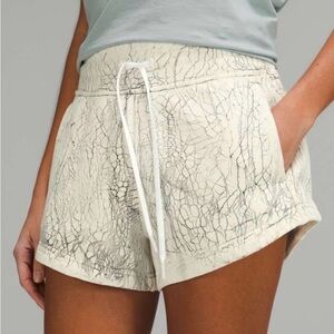 Lululemon Inner Glow HR Short 3” *Dye